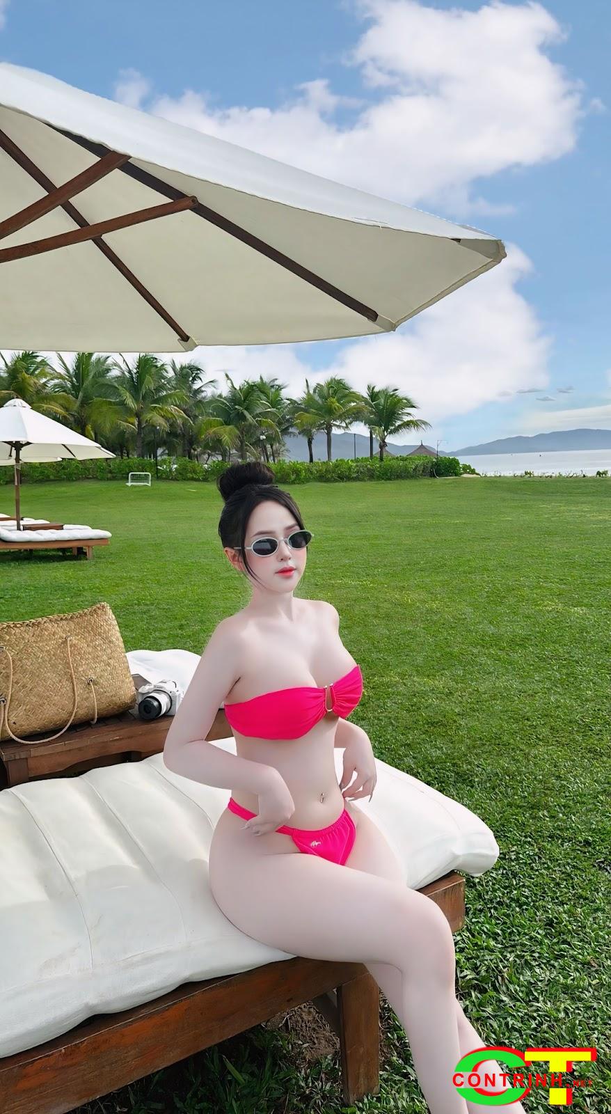 anh-thuy-trang-2k6-mac-bikini-khoe-body-nong-bong-mat